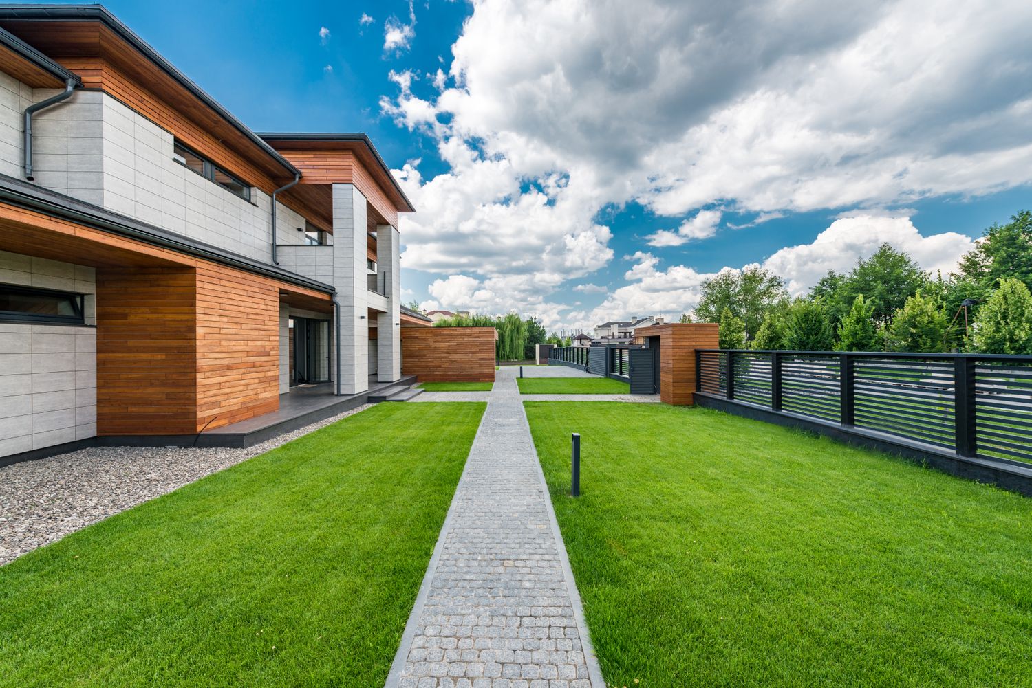 Çatı Teraslı Modern Ev